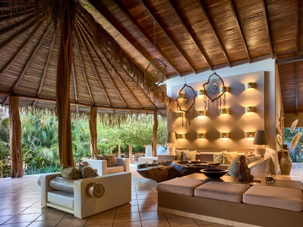 Cala Luna Boutique Hotel & Villas Tamarindo Exterior photo