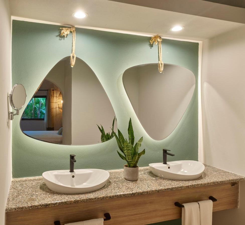 Cala Luna Boutique Hotel & Villas Tamarindo Exterior photo