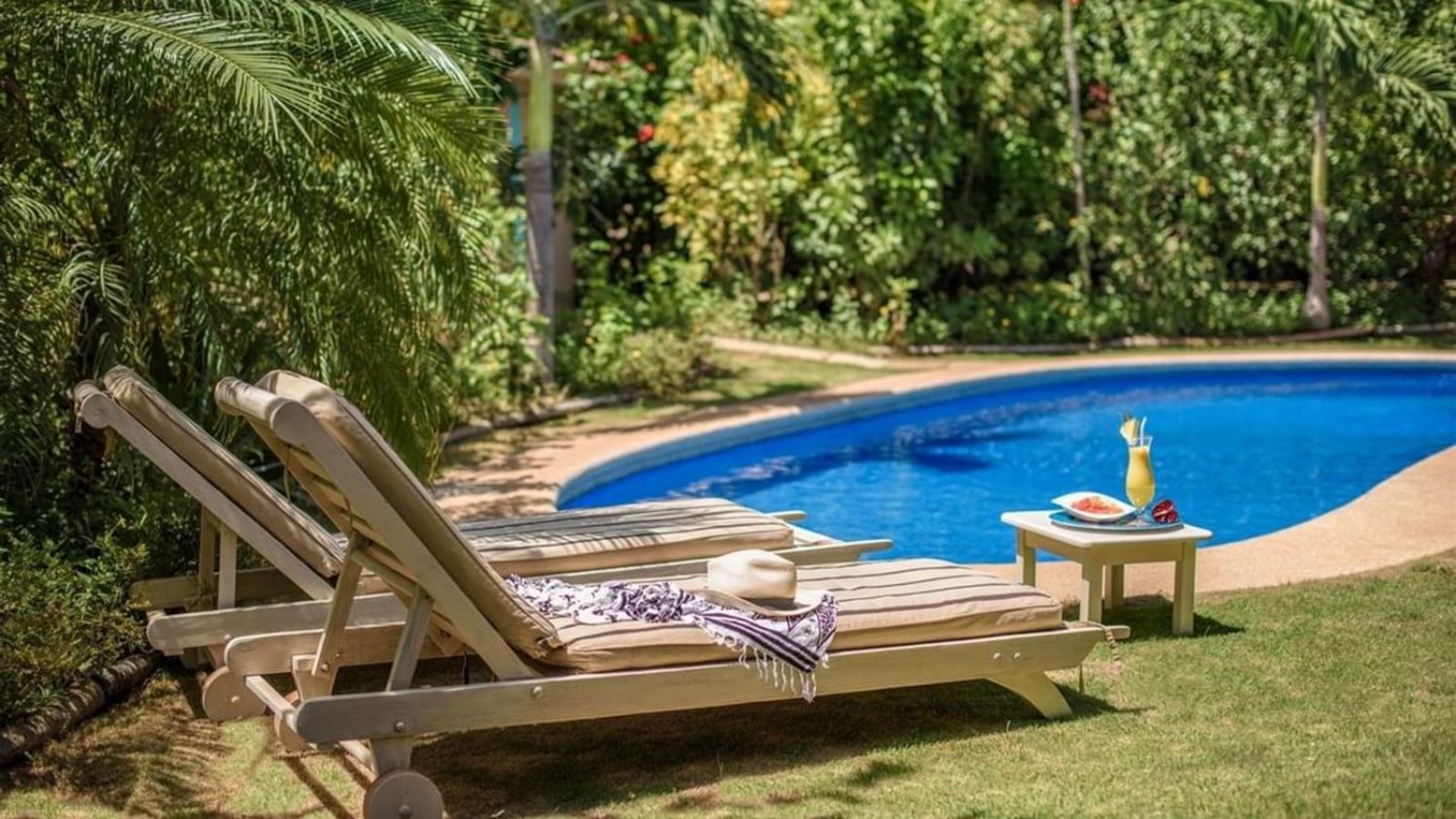Cala Luna Boutique Hotel & Villas Tamarindo Exterior photo
